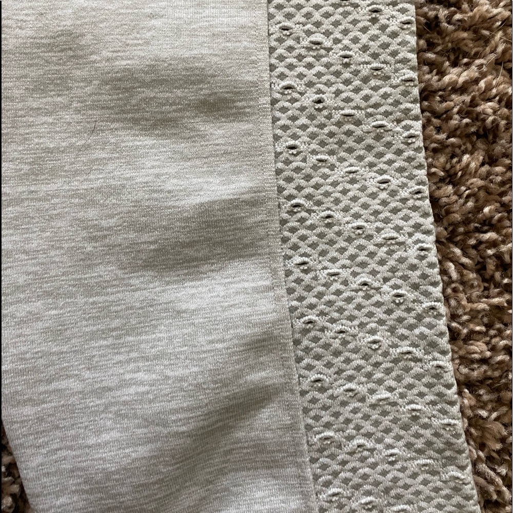 FABLETICS LEGGINGS - Picture 4 of 6
